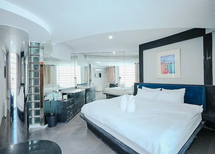 Xxcasa Sukhumvit 39 คาซ่า สุขุมวิท 39 Bts ทองหล่อ * Bangkok