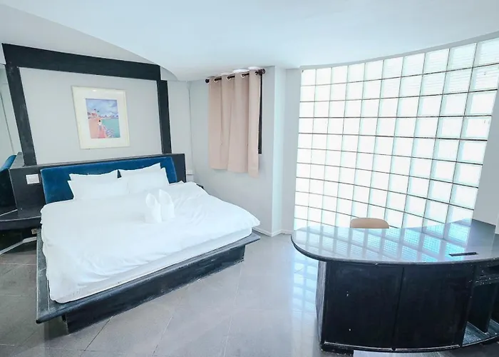 Xxcasa Sukhumvit 39 คาซ่า สุขุมวิท 39 Bts ทองหล่อ Bangkok