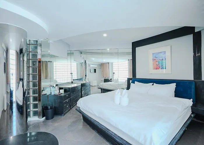 Xxcasa Sukhumvit 39 คาซ่า สุขุมวิท 39 Bts ทองหล่อ * Bangkok