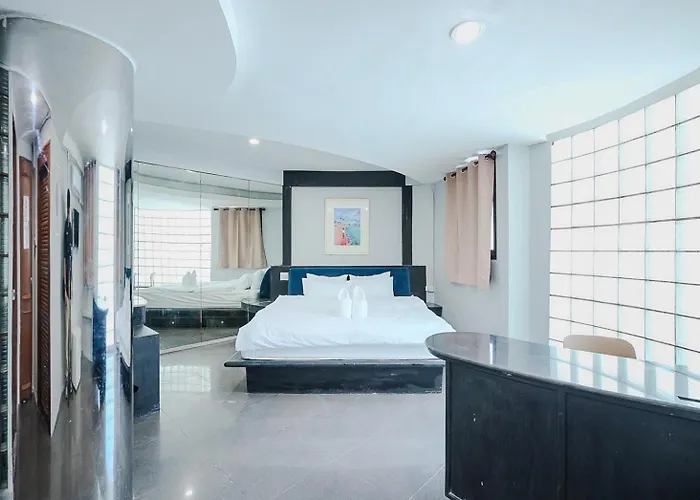 Xxcasa Sukhumvit 39 คาซ่า สุขุมวิท 39 Bts ทองหล่อ